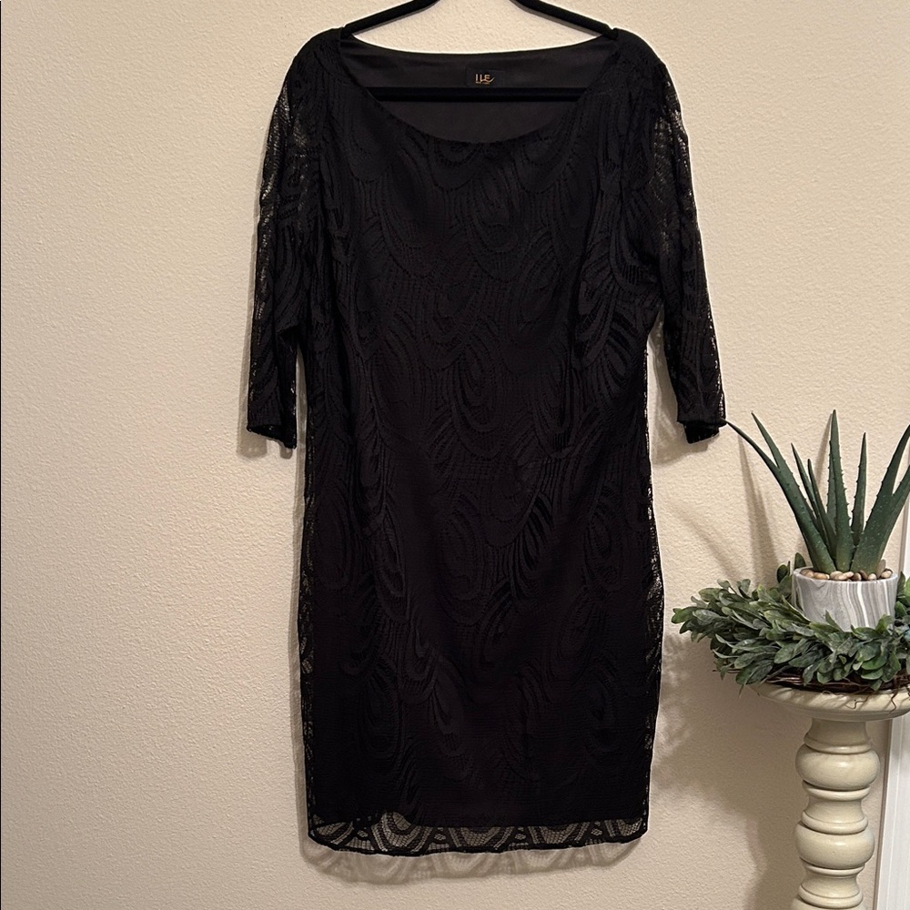ILE New York Chic Black Lace 3/4 Sleeve Dress